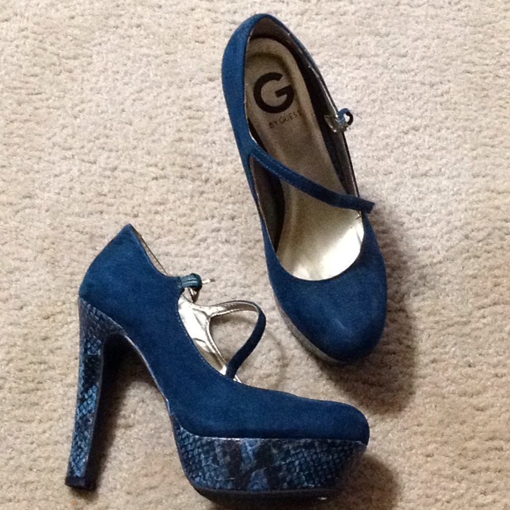 Guess aqua heels